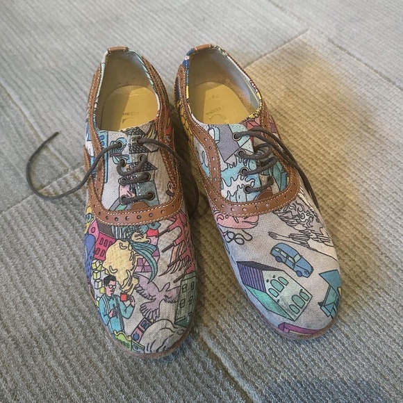 Quirky Cool Printed Brogues ( Flats - printed canvas and leather) - Picture 4 of 8